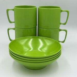 Vintage 8pc Lime Green Melamine Mid Century Bowls & Cups